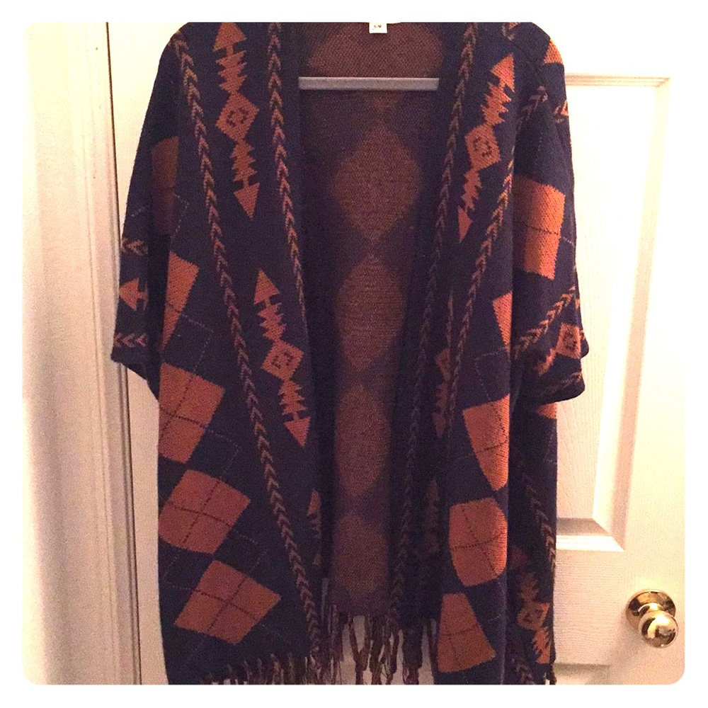 Oversized cardigan sweater.